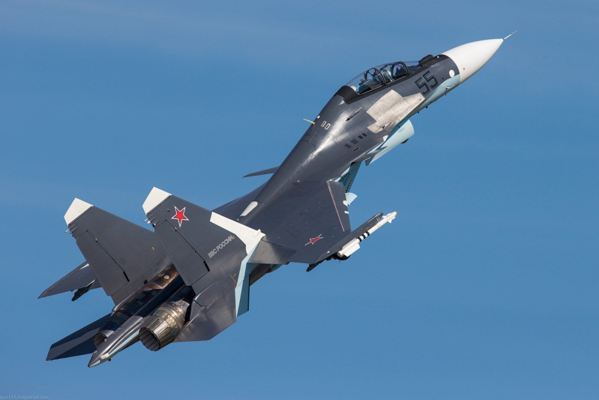 Перед крушением в Сирии у Су-30СМ упала тяга двигателя