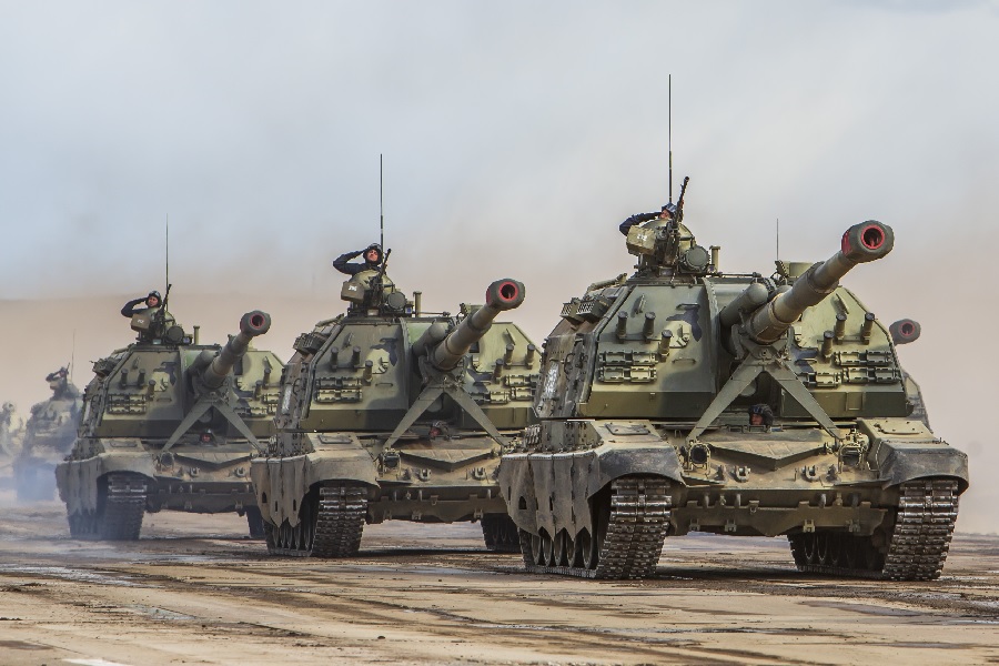 Россия празднует День ракетных войск и артиллерии