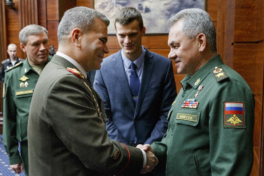 Шойгу встретился с министром обороны Венесуэлы