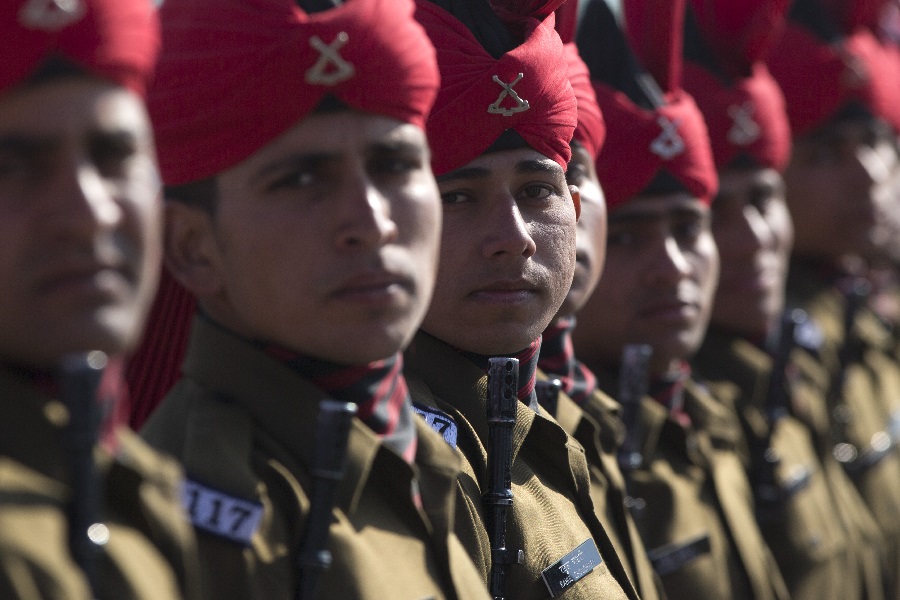 Колосc на глиняных ногах?