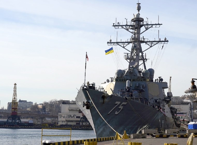 НАТО в Черном море: курс на Украину или операция «Спасение лица»