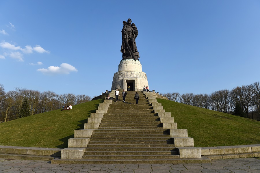 Монумент в трептов парке