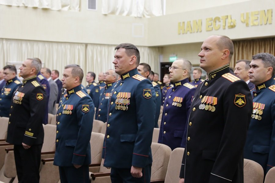 Руководство и ветераны ГОМУ провели акцию «Бессмертный полк»