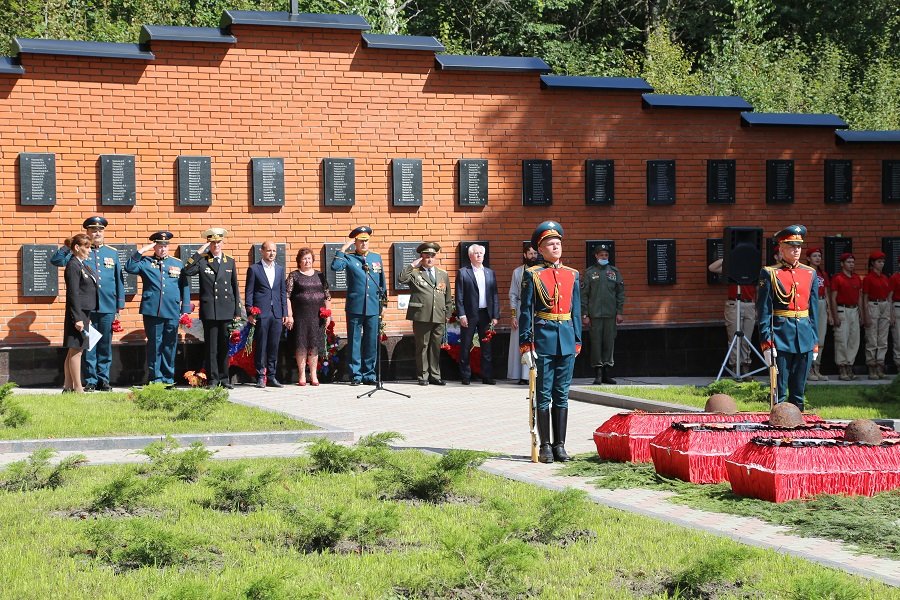 Личный состав и ветераны ГОМУ почтили память погибших в годы ВОВ