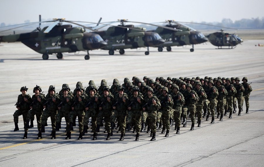 Новый «военный министр иностранных дел» появился в Сербии