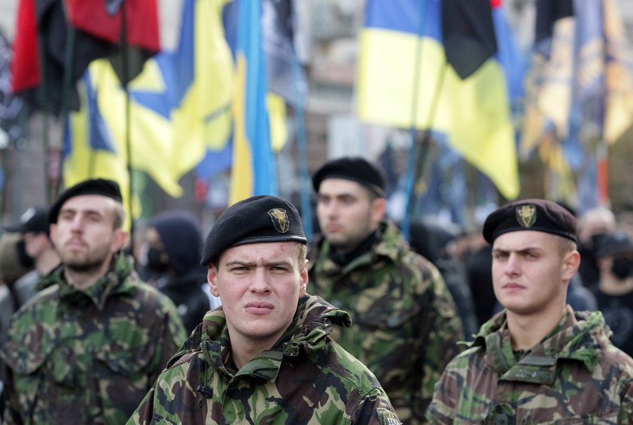 «Кастрюля на голове» - украинский военачальник призвал бороться с Россией нетрадиционными видами оружия