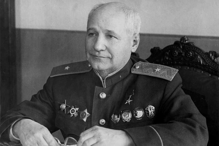 Гениальный конструктор с характером ледокола: годовщина со дня рождения А.Н. Туполева