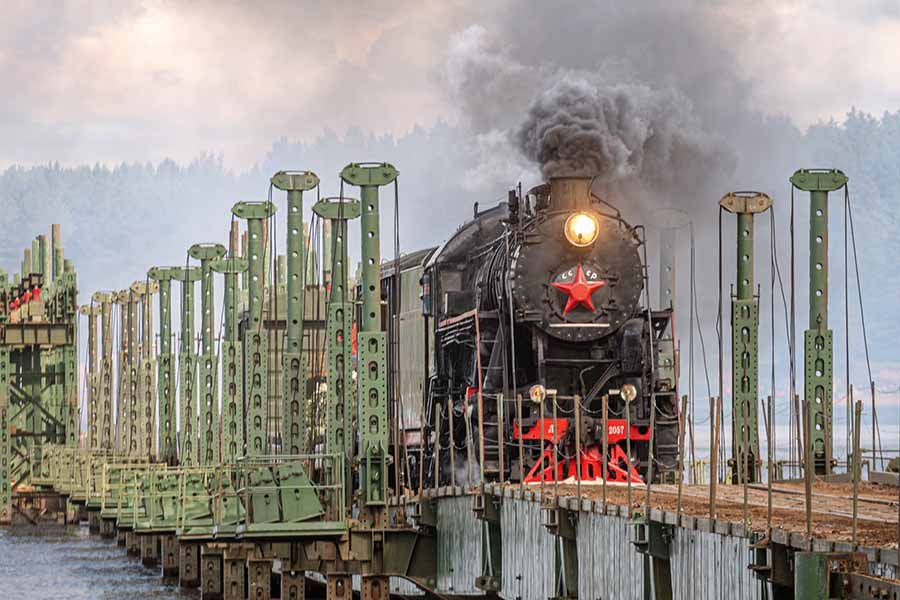 От бронепоезда до БАМа