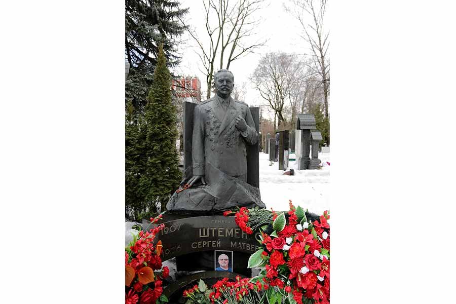 НАВЕЧНО В СЕРДЦАХ — НАВЕЧНО В СТРОЮ