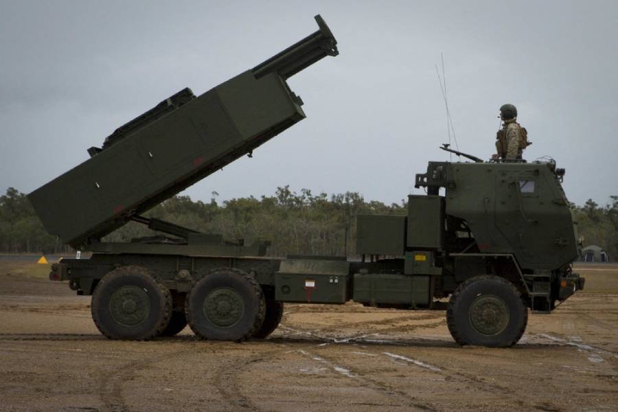 США обещают увеличить военную помощь Украине, включая ракеты и тяжелое вооружение