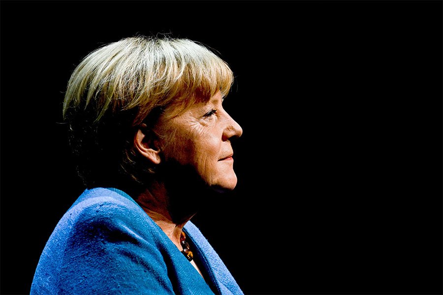 Покаяние или откровение: Ангела Меркель раскрывает давно известную «тайну»