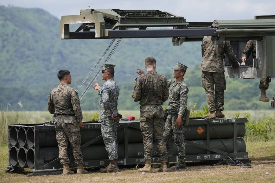 Филиппины расширяют доступ США к военным базам