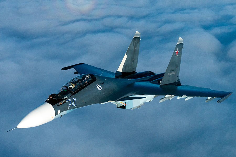 Су-30 применил систему РЭБ «Хибины» при перехвате F-35