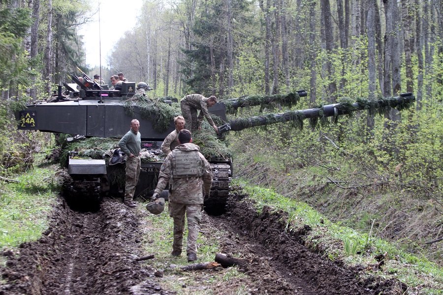 Всего 40 «королевских» танков готовы воевать с Россией