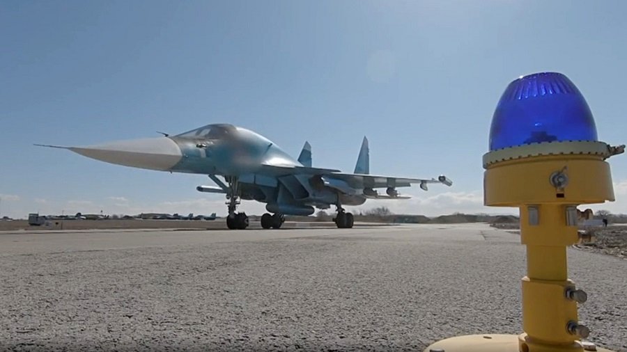 Россия выпустила бомбу ФАБ-1500 M54, чтобы атаковать ВСУ с высокой точностью