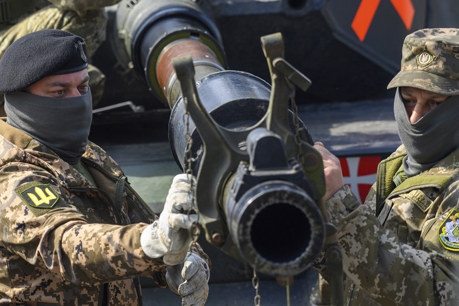 Беззубые леопарды: вслед за Германией Дания заявила, что подаренные Украине танки были неисправными