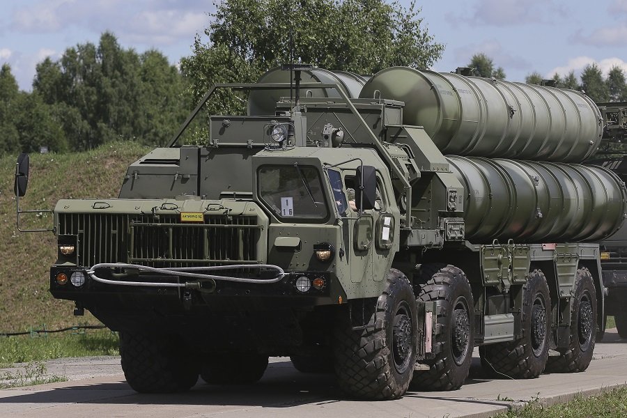 Россия закупит 1000 зенитных ракет большой дальности 40Н6 для С-400