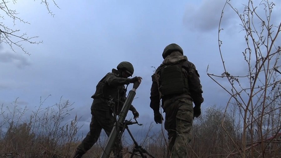 Россия впервые использовала робот «Черепаха» для доставки боеприпасов на поле боя