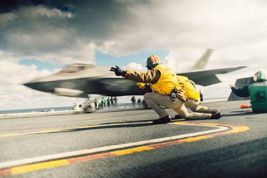 40 истребителей F-35 стоят столько же, сколько четыре советских зенитно-ракетных комплекса С-300