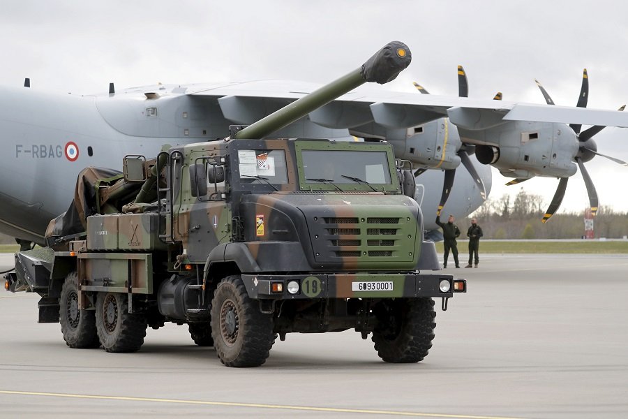 Франция обещает предоставить Украине больше артиллерийских установок «Цезарь», несмотря на то, что Россия утверждает, что уничтожила три за пять дней