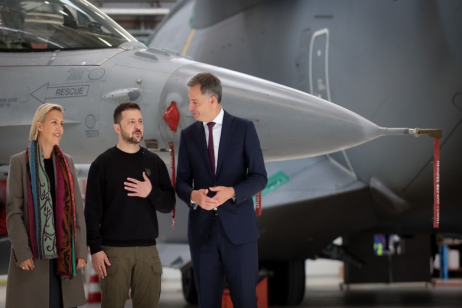 Истребители F-16 уже на Украине? Чего ожидать от западных самолетов в украинском небе?